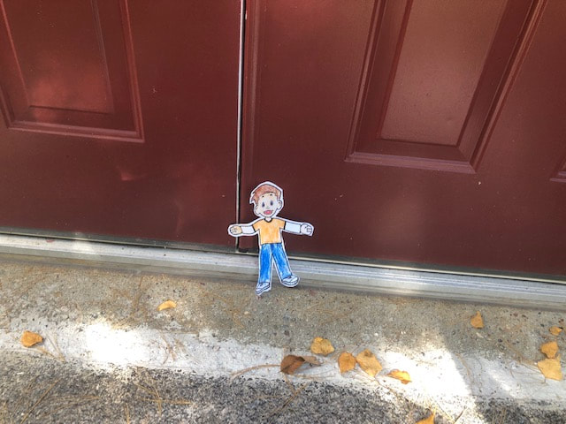Flat Stanley at the door